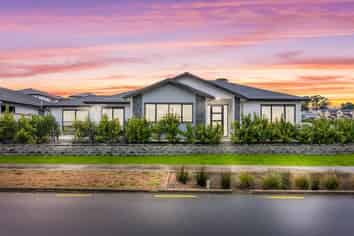 36 Whakatupu Road, Flat Bush