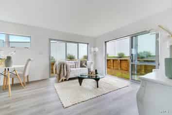 5/40 Estuary Road, Weymouth