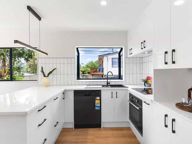 39B Elliott Avenue, Bayview