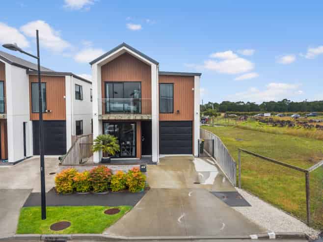 54 Clayden Shuttleworth Street, Papakura