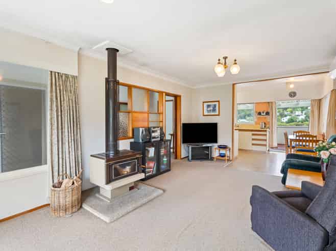 56 Elliott Avenue, Bayview