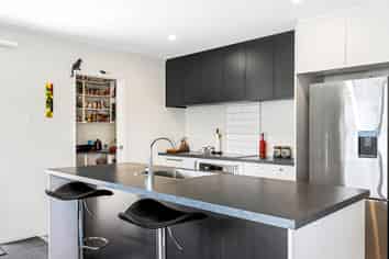 14 Grey View Grove, Rangiora