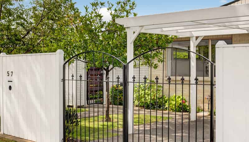 57 Avenue Road, Greenmeadows