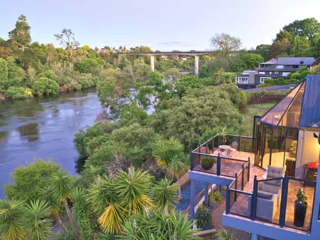 1174A Victoria Street, Whitiora