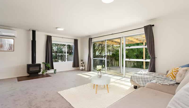 20 Taranui Place, Henderson