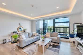 508/22 Library Lane, Albany