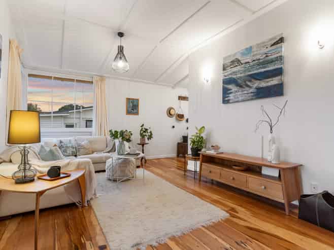 74a Beach Haven Road, Beach Haven