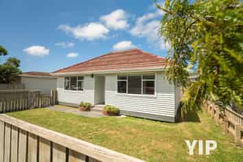 38 Beauchamp Street, Tawa