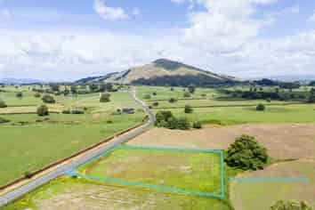 219 Candy  Road, Pokuru