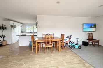 38a Lemon Street, Otaki