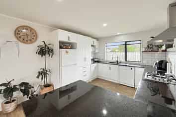 38a Lemon Street, Otaki