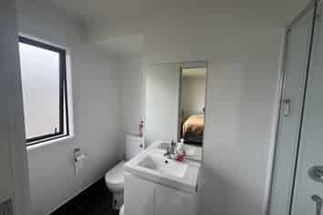 38a Lemon Street, Otaki