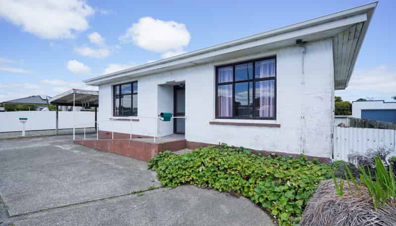 669 Tweed Street, Newfield