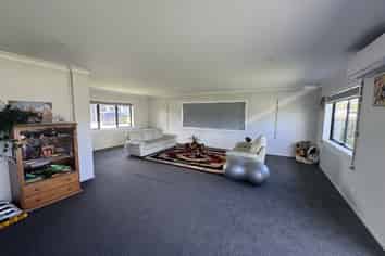 27 Cobb Place, Otaki