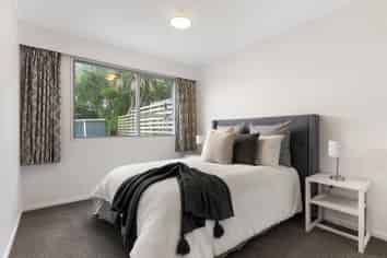 3 Brydon Way, Paparangi