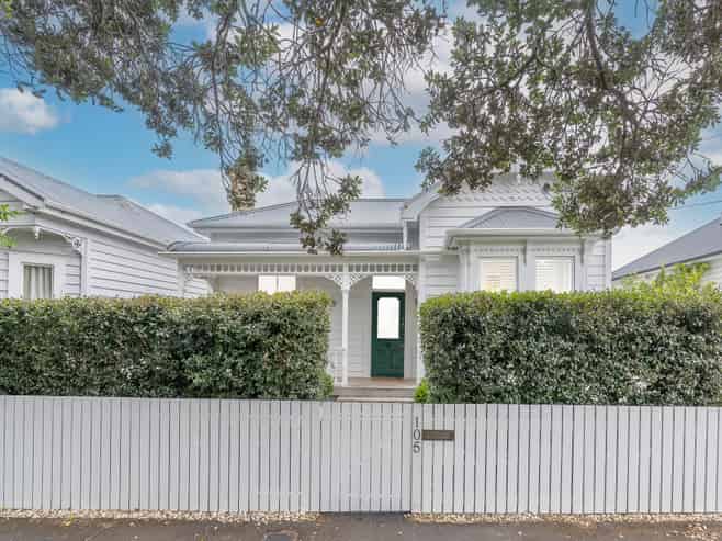105 Burnley Terrace, Sandringham