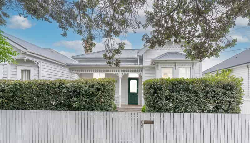 105 Burnley Terrace, Sandringham