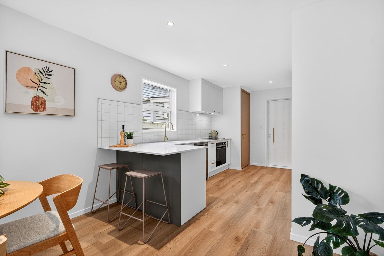 Lola Cuba - Move In Ready Now! - Bild 5