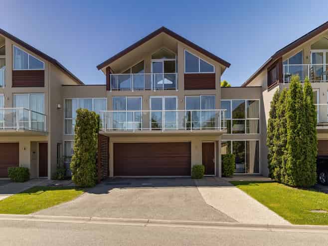 10/8 Humphrey Street, Frankton