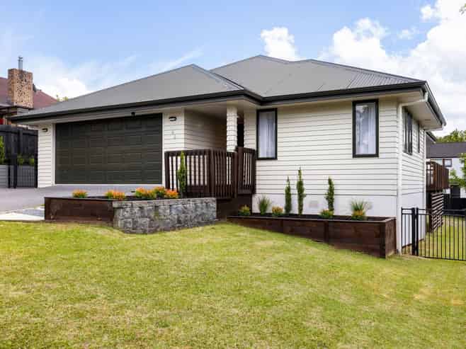 142 Delamare Road, Pukete