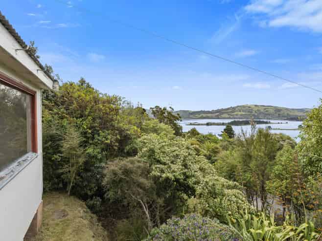 20 Thornicroft Road, Waitati