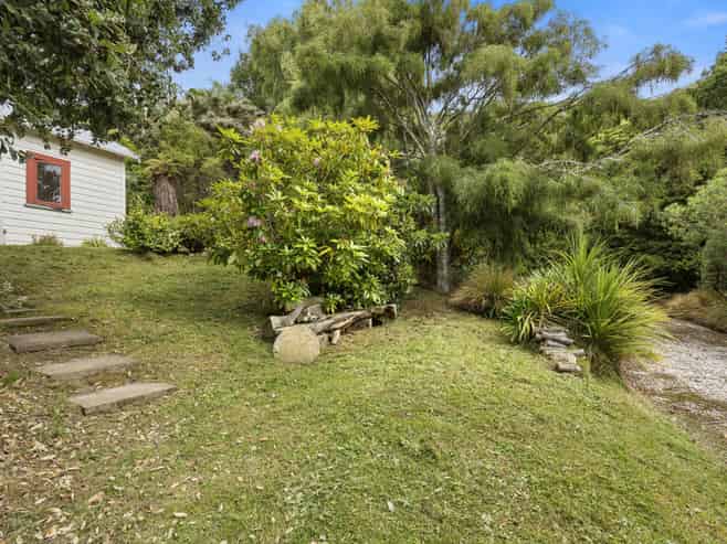 20 Thornicroft Road, Waitati