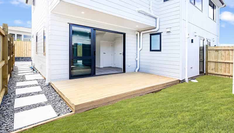 Lot 2/44 Beaumonts Way, Manurewa