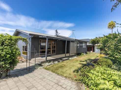 12 Dublin Street, Dannevirke