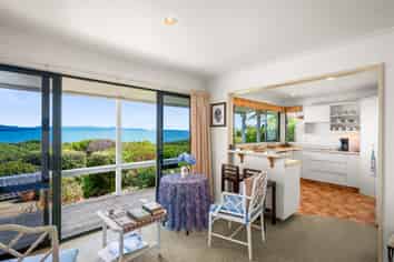 25 Bay Vista Drive, Pohara