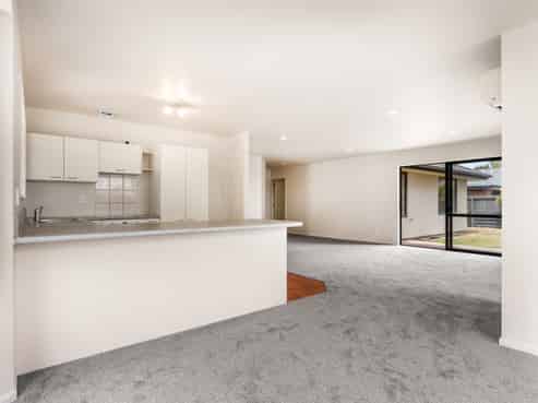 2 Anne Ward Lane, Burwood