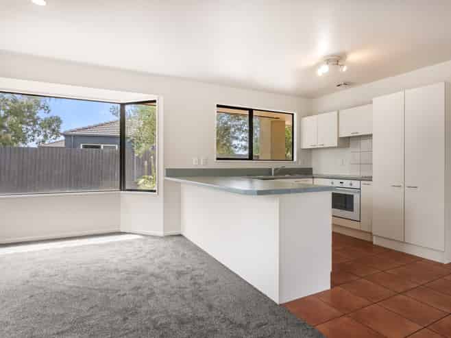 2 Anne Ward Lane, Burwood