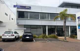 140 sqm Ground Floor Office