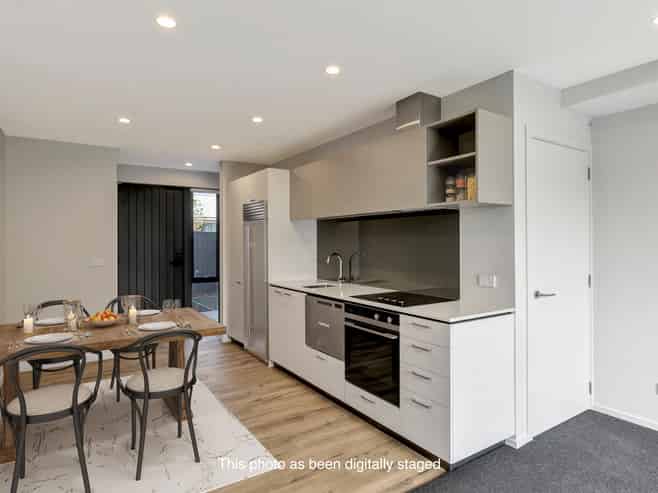 9/9 Grove Road, Addington