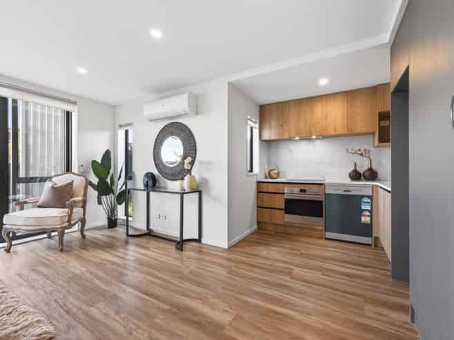 102/1 Dishys Road, Flat Bush