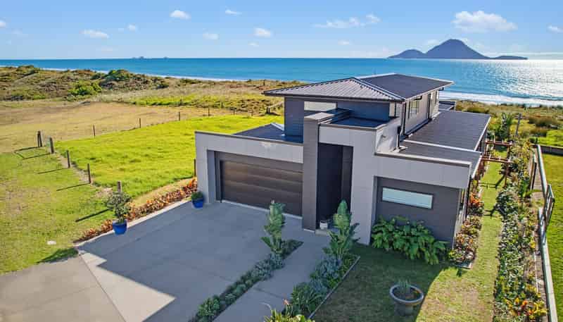 63 Omega Place, Coastlands