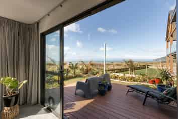 63 Omega Place, Coastlands