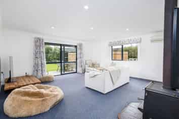 8 Butchers Lane, WAIMATE