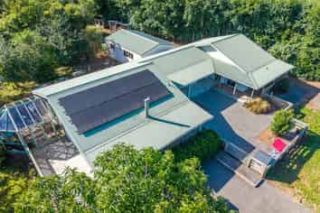 359A Kuku East Road, Manakau