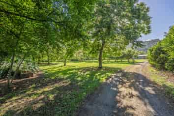 359A Kuku East Road, Manakau