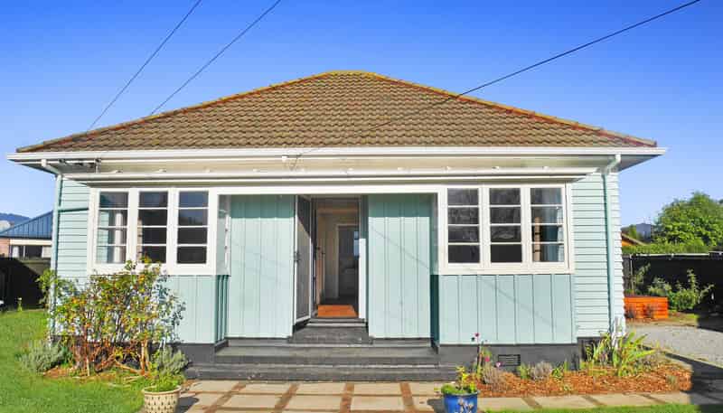 27 Winsor Cr, Spreydon