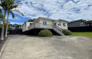 7 Polkinghorne Drive, Manly