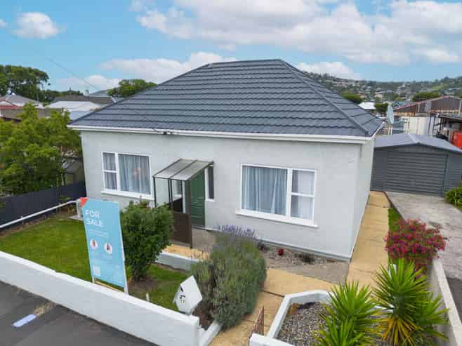 17  Burns Street, SOUTH DUNEDIN