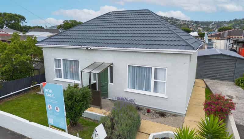 17  Burns Street, SOUTH DUNEDIN
