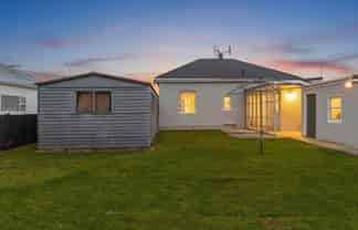 17  Burns Street, SOUTH DUNEDIN