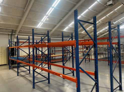 Versatile warehouse and office – Sydenham