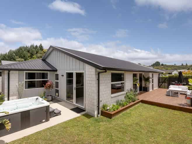 1 Nikorima Mews, Pyes Pa