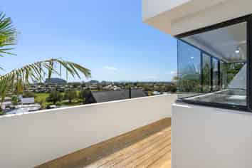 204A The Drive, Whangamata