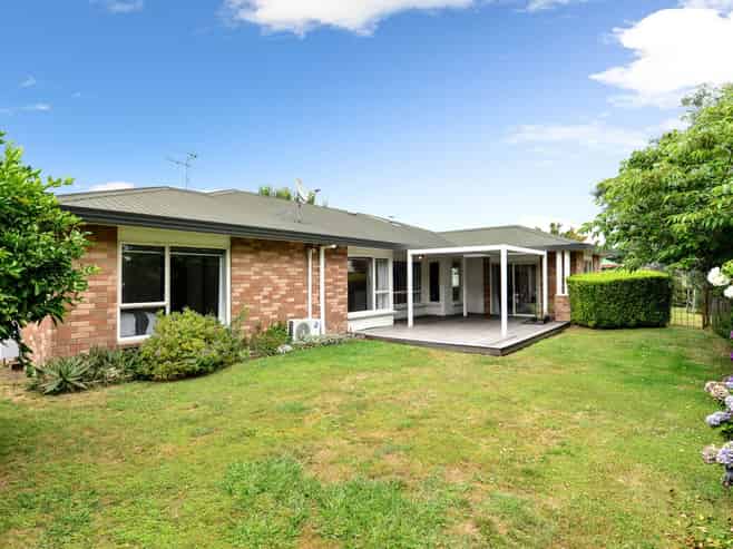 10 Admiral Crescent, Flagstaff