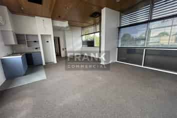 Flexible Multi-Level Premises