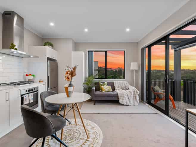 24 Pukewhero Rise, Westgate